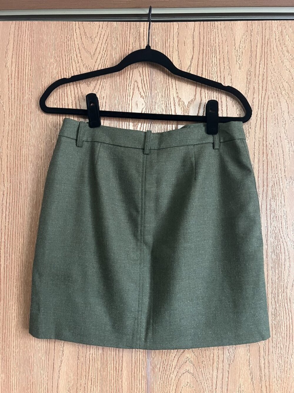 J.Crew Wool Blend Olive Green Mini Skirt Size 4 - Picture 7 of 7